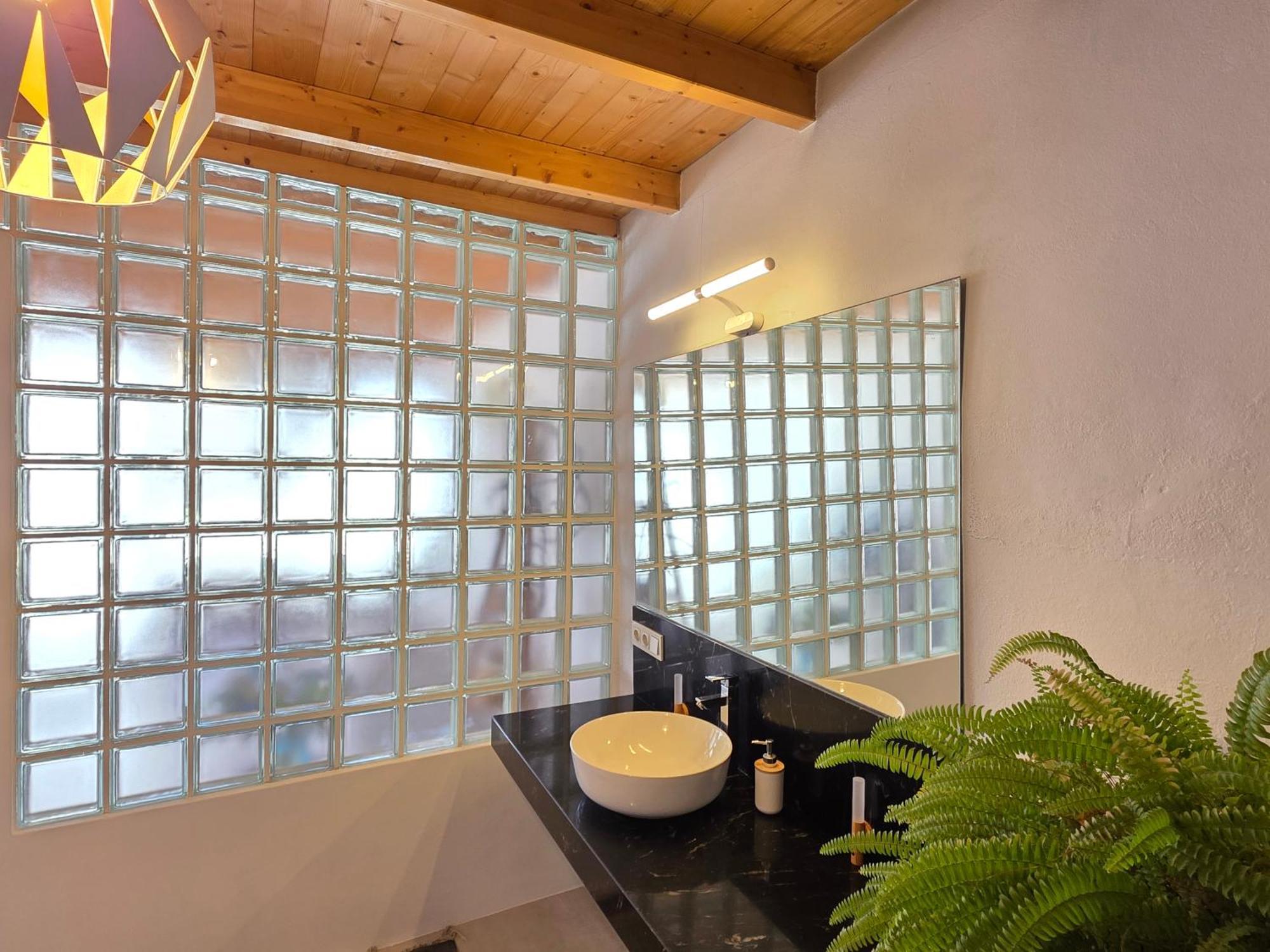 Alunita & Pirita, Habitacion Con Jardin, Terraza Y Wifi En Zona Tranquila Y Centrica Nazaret Exterior foto